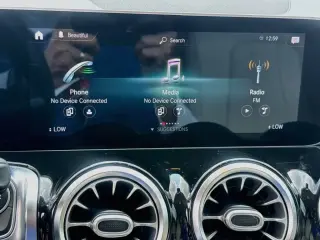 Mercedes-Benz GLB 2021 AWD GLB 250 4MATIC 4dr SUV