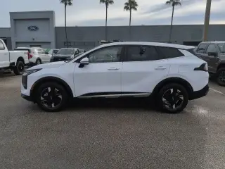 Kia Sportage 2026 LX 4dr SUV