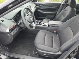 Nissan Altima 2024 2.5 SV 4dr Sedán
