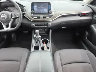 Nissan Altima 2024 2.5 SV 4dr Sedán