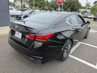 Nissan Altima 2024 2.5 SV 4dr Sedán