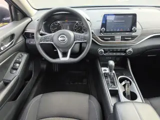 Nissan Altima 2024 2.5 SV 4dr Sedán