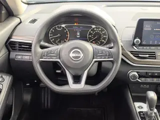 Nissan Altima 2024 2.5 SV 4dr Sedán