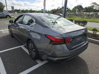 Nissan Altima 2024 2.5 SV 4dr Sedán