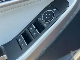 Ford Explorer 2024 AWD XLT 4dr SUV