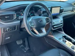 Ford Explorer 2024 AWD XLT 4dr SUV