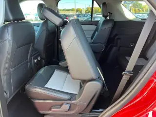 Ford Explorer 2024 AWD XLT 4dr SUV