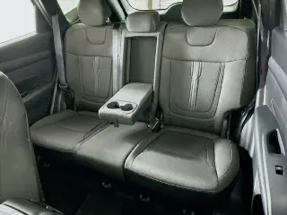 Hyundai TUCSON 2025 SEL SUV de 4 puertas