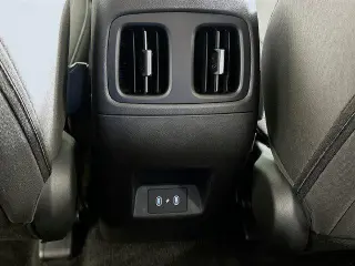 Hyundai TUCSON 2025 SEL SUV de 4 puertas