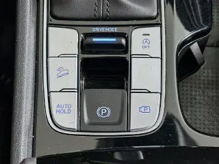 Hyundai TUCSON 2025 SEL SUV de 4 puertas