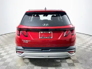Hyundai TUCSON 2025 SEL SUV de 4 puertas