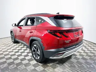 Hyundai TUCSON 2025 SEL SUV de 4 puertas