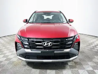 Hyundai TUCSON 2025 SEL SUV de 4 puertas