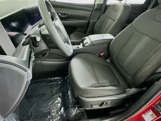 Hyundai TUCSON 2025 SEL SUV de 4 puertas