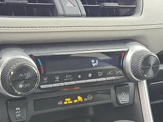 Toyota RAV4 2024 XLE 4 SUV