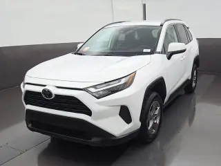 Toyota RAV4 2024 XLE 4 SUV