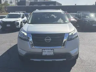 Nissan Pathfinder 2025 AWD SL 4 SUV