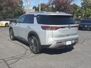 Nissan Pathfinder 2025 AWD SL 4 SUV