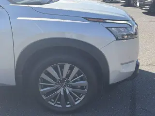 Nissan Pathfinder 2025 AWD SL 4 SUV