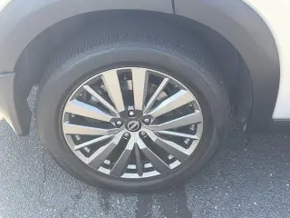 Nissan Pathfinder 2025 AWD SL 4 SUV
