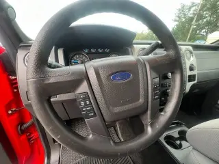 2013 Ford F-150 4WD SuperCrew 145" XL