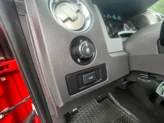 2013 Ford F-150 4WD SuperCrew 145" XL