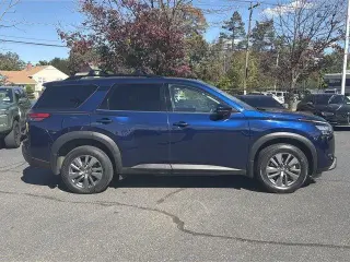 Nissan Pathfinder 2024 AWD SV 4dr SUV
