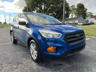 2017 Ford Escape S FWD