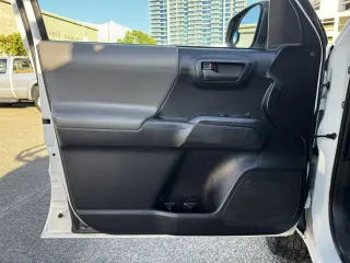 2019 Toyota Tacoma 2WD SR5 Access Cab 6' Bed I4 AT (Natl)
