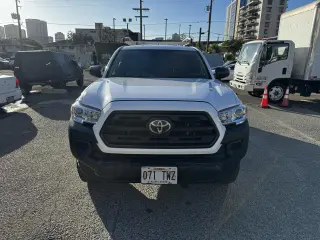 2019 Toyota Tacoma 2WD SR5 Access Cab 6' Bed I4 AT (Natl)