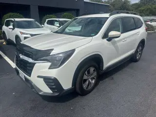 Subaru Ascent 2024 AWD Premium 7-Pasajeros 4 Puertas SUV