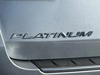 SUV Explorer 2023 AWD Platinum 4 puertas