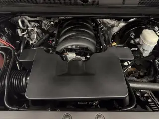 GMC Yukon 2018 4x4 SLT 4dr SUV