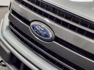 Ford F-150 2020 4x4 XLT 4 puertas SuperCrew caja larga 5.5 pies