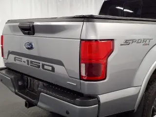 Ford F-150 2020 4x4 XLT 4 puertas SuperCrew caja larga 5.5 pies