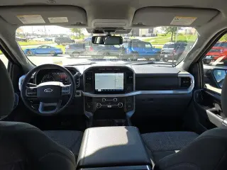Ford F-150 2023 4x4 Lariat 4dr SuperCrew 5.5 ft. SB