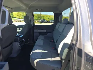 Ford F-150 2023 4x4 Lariat 4dr SuperCrew 5.5 ft. SB