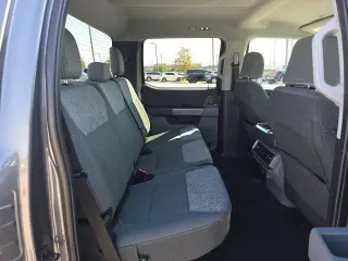 Ford F-150 2023 4x4 Lariat 4dr SuperCrew 5.5 ft. SB