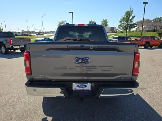 Ford F-150 2023 4x4 Lariat 4dr SuperCrew 5.5 ft. SB