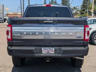 Ford F-150 2021 4x4 Platino 4dr SuperCrew 5.5 ft. SB