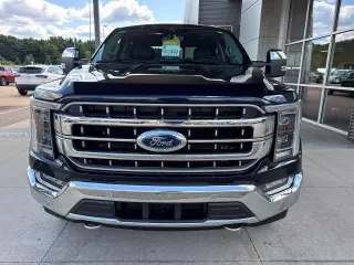 Ford F-150 2023 4x4 Lariat 4dr SuperCrew 6.5 ft. SB