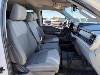 Ford F-350 Super Duty 2023 4x4 XLT 4dr Crew Cab 8 ft. LB SRW Pickup