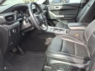Ford Explorer 2024 AWD XLT 4dr SUV