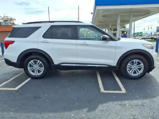 Ford Explorer 2024 AWD XLT 4dr SUV