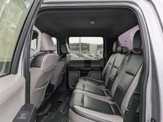 Ford F-250 Super Duty 2021 4x4 XLT 4 puertas Cabina de tripulación 6.8 pies. SB Pick-up