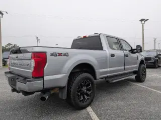 Ford F-250 Super Duty 2021 4x4 XLT 4 puertas Cabina de tripulación 6.8 pies. SB Pick-up