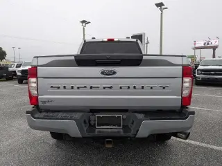 Ford F-250 Super Duty 2021 4x4 XLT 4 puertas Cabina de tripulación 6.8 pies. SB Pick-up