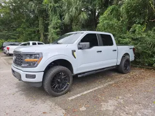 Ford F-150 2025 4x4 STX 4p SuperCrew 5.5 ft. CB