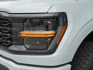 Ford F-150 2025 4x4 STX 4p SuperCrew 5.5 ft. CB