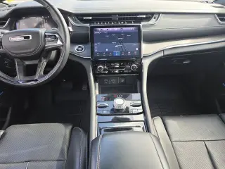 Jeep Grand Cherokee 2023 4x4 Overland 4xe 4dr SUV